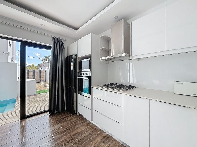 Trou aux Biches House 5 rooms 140.72 m² Rental