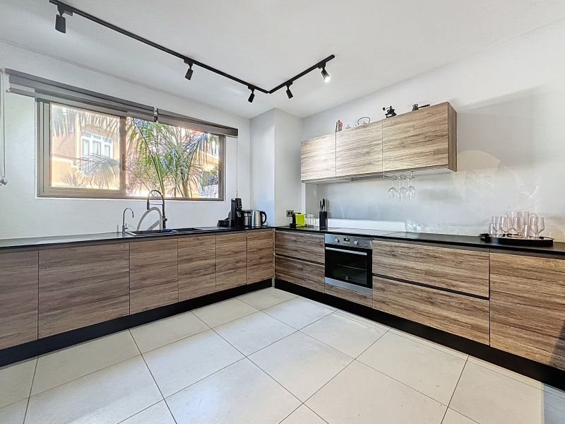 Pointe aux Canonniers Maison 5 pièces 268 m² Location