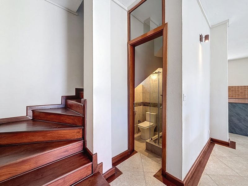 Grand Baie Appartement 5 pièces 200 m² Location