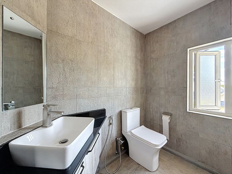 Grand Baie Appartement 5 pièces 200 m² Location