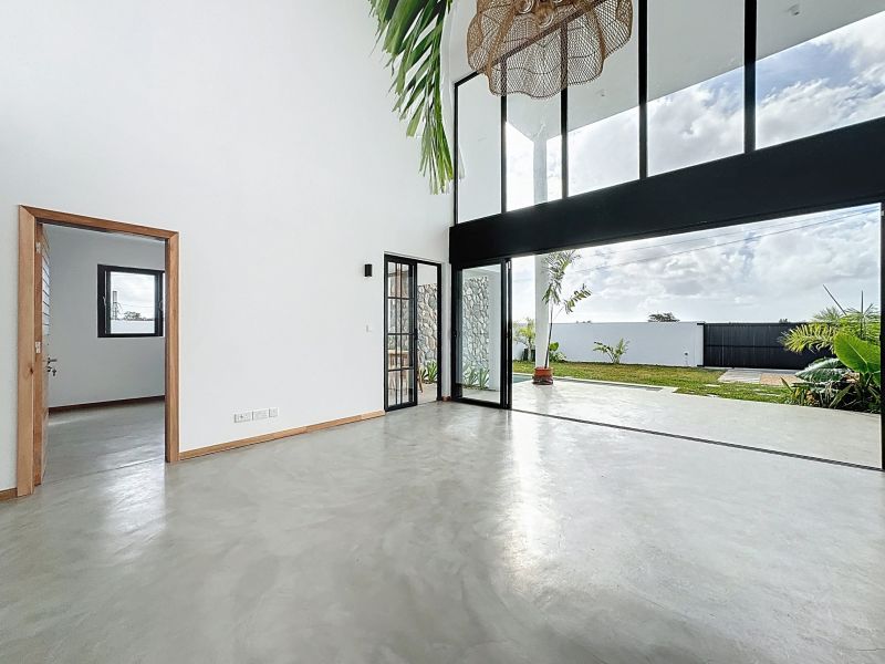 house 4 rooms for sale on Petit Raffray Petit Raffray House 4 rooms 137.74 m² Sale