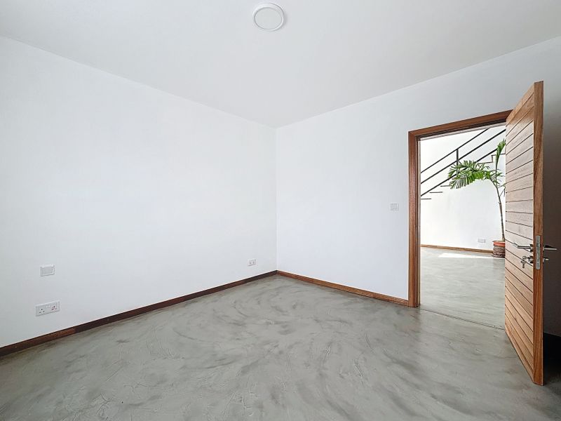 house 4 rooms for sale on Petit Raffray Petit Raffray House 4 rooms 137.74 m² Sale