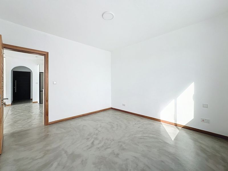 house 4 rooms for sale on Petit Raffray Petit Raffray House 4 rooms 137.74 m² Sale