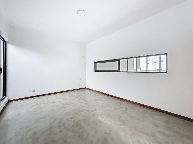 house 4 rooms for sale on Petit Raffray Petit Raffray House 4 rooms 137.74 m² Sale