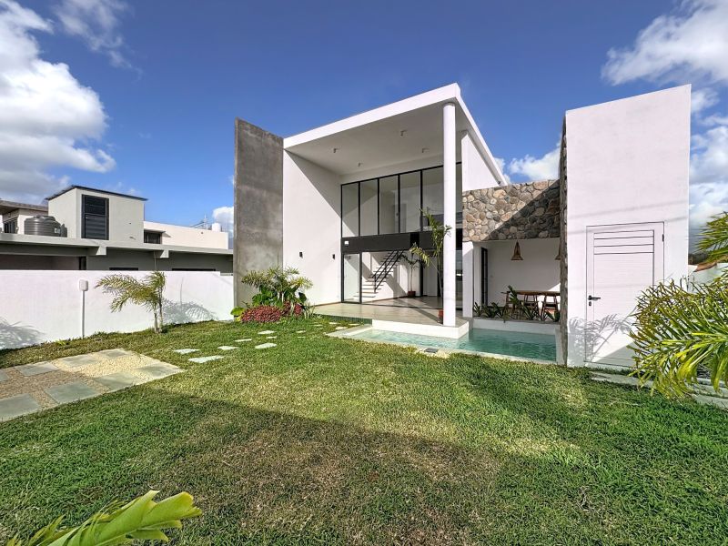 house 4 rooms for sale on Petit Raffray Petit Raffray House 4 rooms 137.74 m² Sale