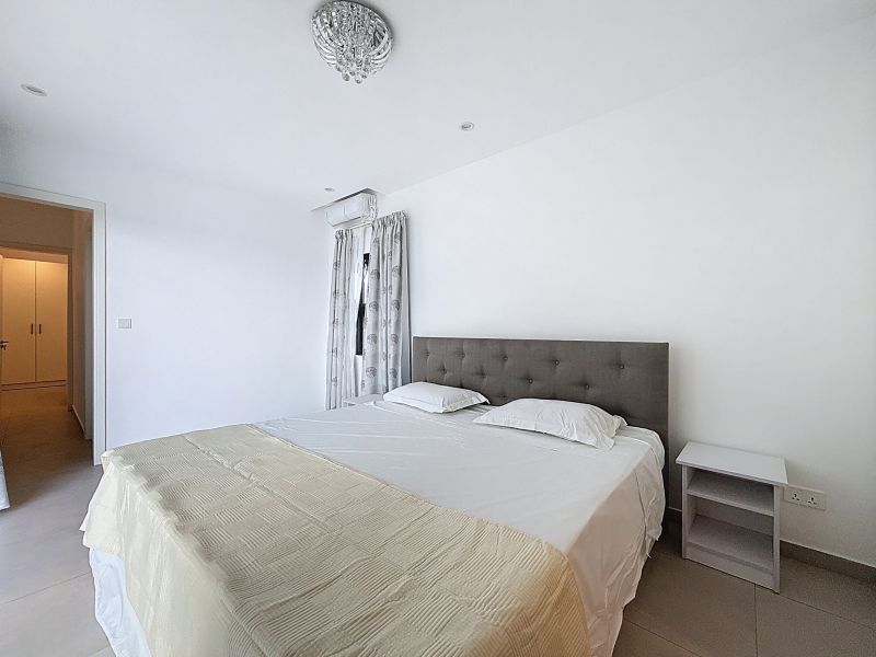 house 4 rooms for rent on Pereybere Pereybere House 4 rooms 161 m² Rental