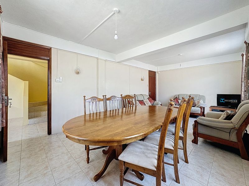 maison 7 pièces en vente sur Pereybere Pereybere Maison 7 pièces 270 m² Vente