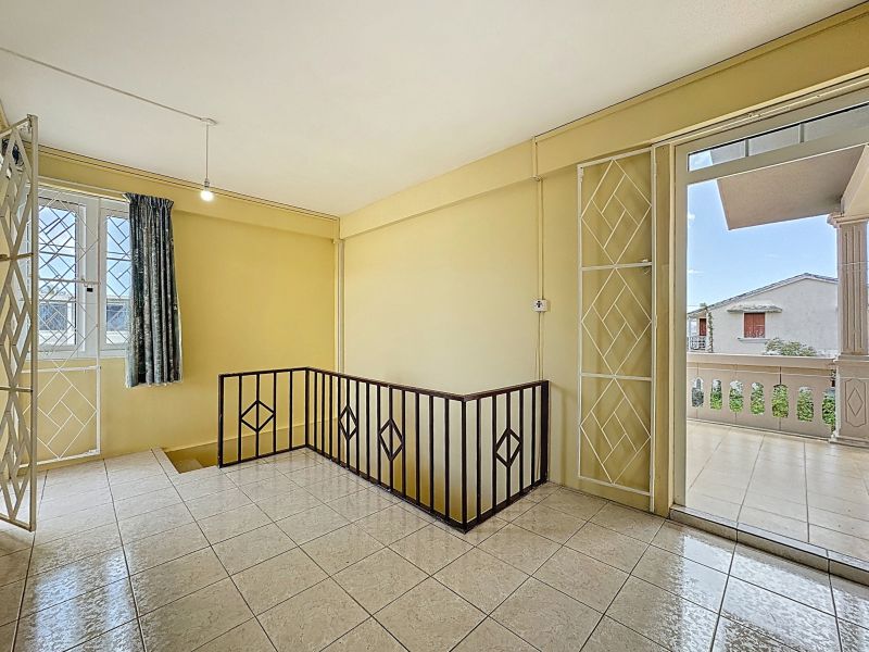 maison 7 pièces en vente sur Pereybere Pereybere Maison 7 pièces 270 m² Vente