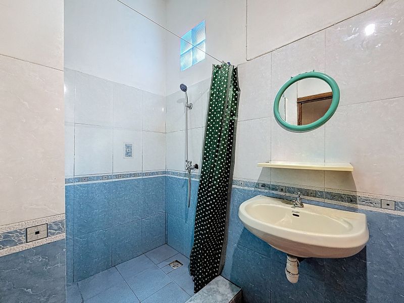 maison 17 pièces en vente sur Port Louis Port Louis Maison 17 pièces 359.3 m² Vente