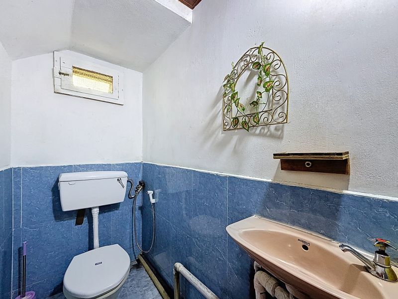 maison 17 pièces en vente sur Port Louis Port Louis Maison 17 pièces 359.3 m² Vente