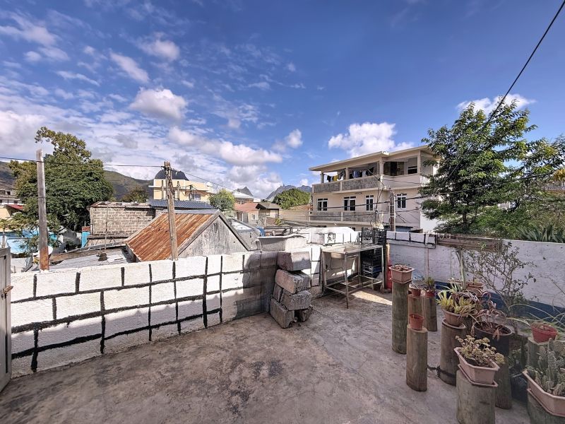maison 17 pièces en vente sur Port Louis Port Louis Maison 17 pièces 359.3 m² Vente
