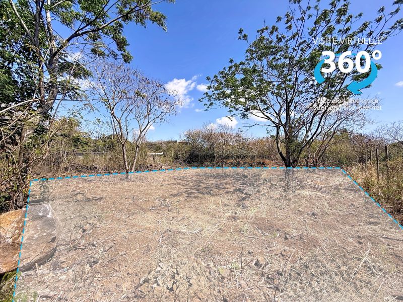 The Vale Land 1086.4 m² Sale