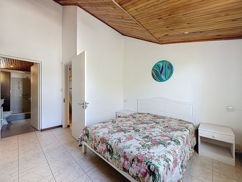 house 4 rooms for sale on Pointe aux Canonniers Pointe aux Canonniers House 4 rooms 136 m² Sale