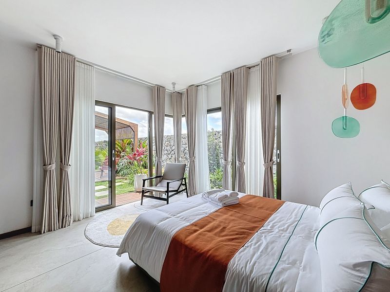 Pointe aux Piments House 4 rooms 240 m² Sale