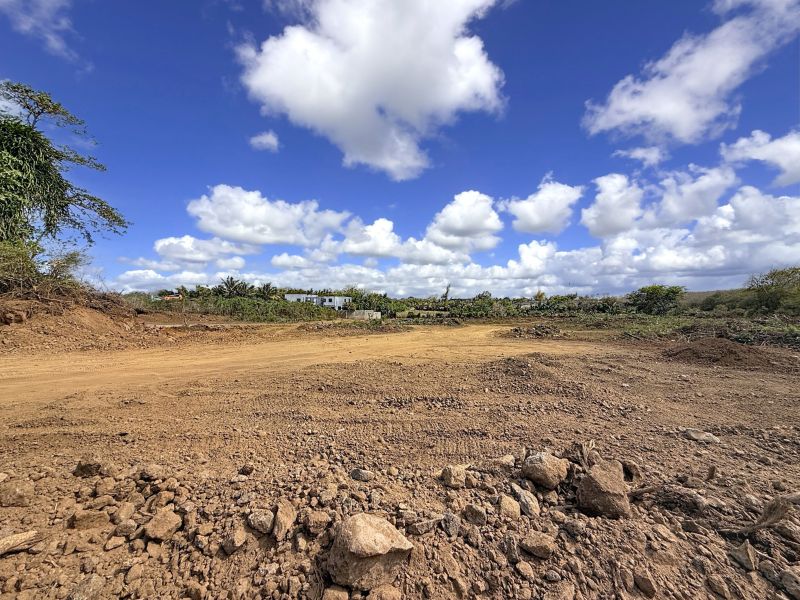 Calodyne Terrain 7600 m² Vente