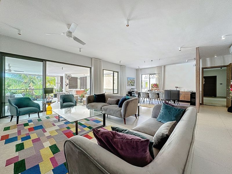 Pereybere Apartment 4 rooms 197 m² Sale