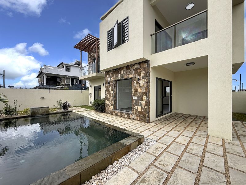 Trou aux Biches House 5 rooms 136.78 m² Sale