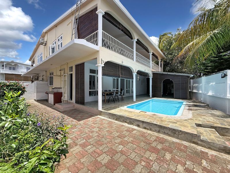 Pereybere Maison 5 pièces 164.95 m² Location