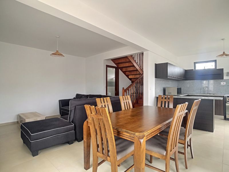 Pereybere Appartement 4 pièces 103 m² Location