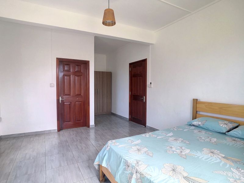 Calodyne Maison 6 pièces 185 m² Location