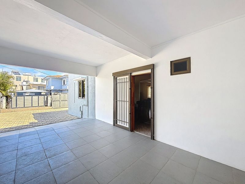 Calodyne Maison 6 pièces 185 m² Location