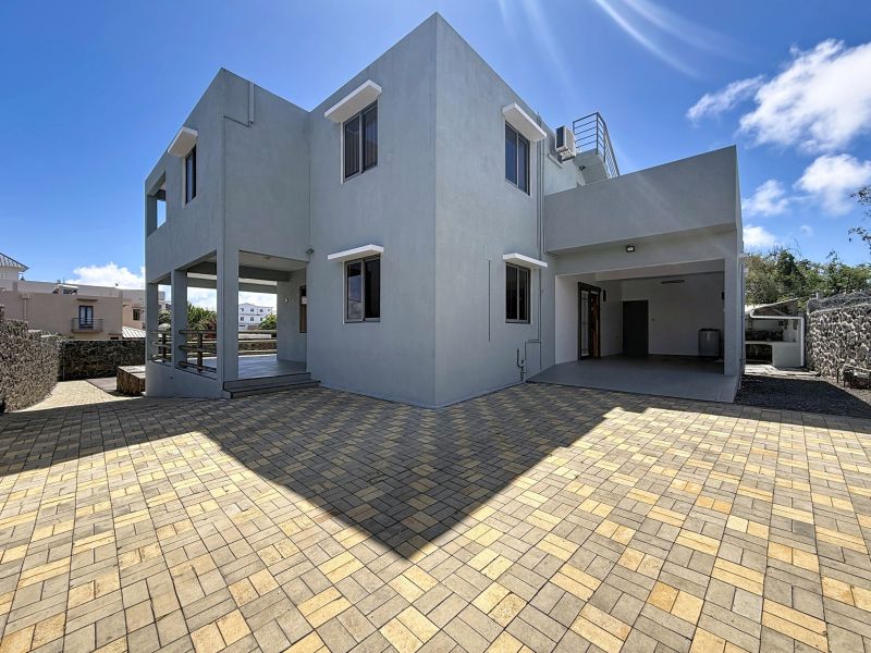 Calodyne Maison 6&nbsp;pièces 185&nbsp;m² Location