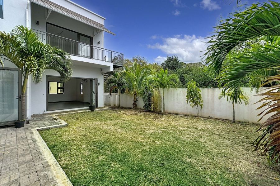 Mont Choisy Maison 5&nbsp;pièces 379&nbsp;m² Location
