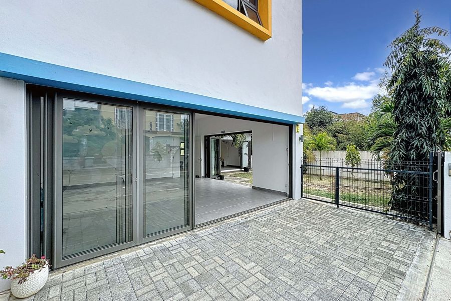 Mont Choisy Maison 5&nbsp;pièces 379&nbsp;m² Location