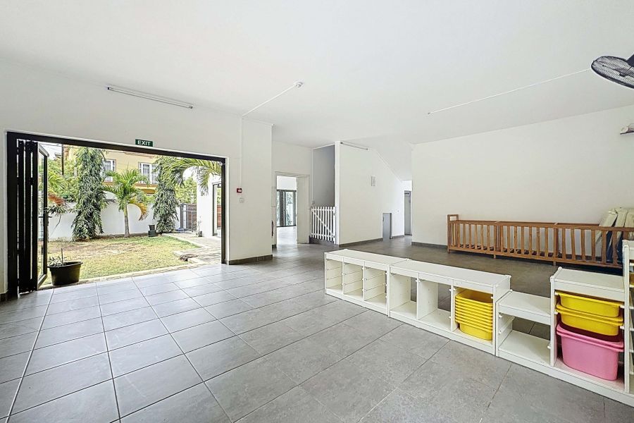 Mont Choisy Maison 5&nbsp;pièces 379&nbsp;m² Location