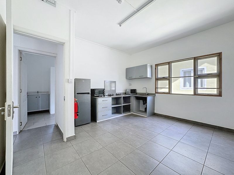 Mont Choisy Maison 5 pièces 379 m² Location