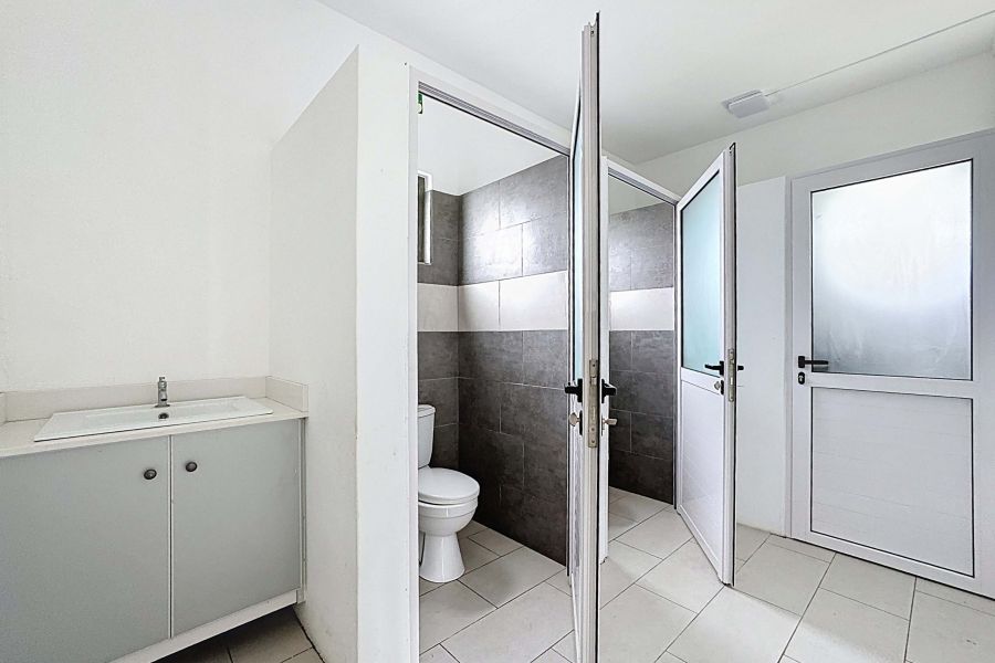 Mont Choisy Maison 5&nbsp;pièces 379&nbsp;m² Location