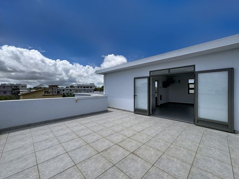 Mont Choisy Maison 5 pièces 379 m² Location