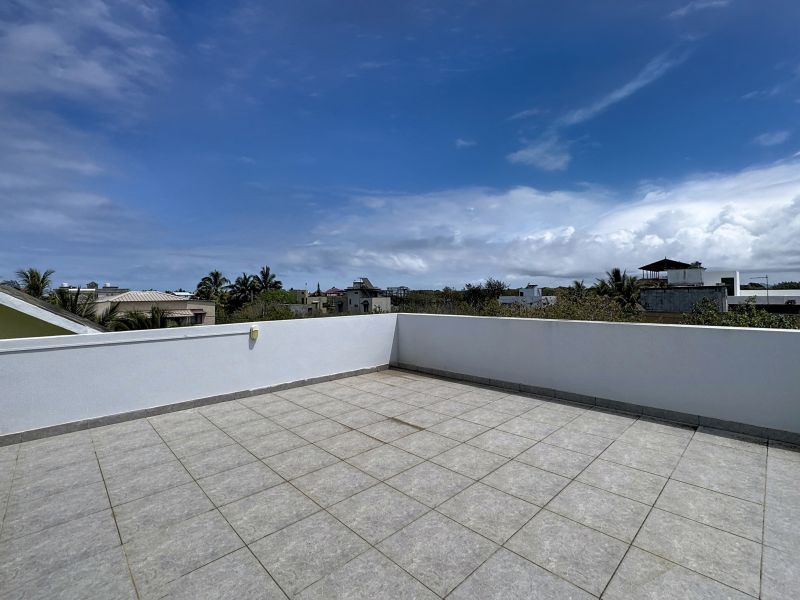 Mont Choisy Maison 5 pièces 379 m² Location