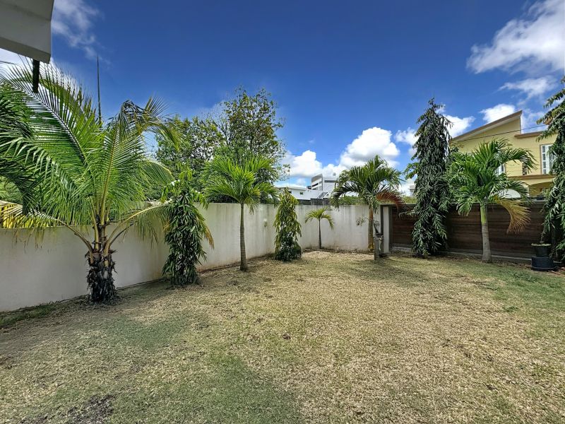 Mont Choisy Maison 5 pièces 379 m² Location