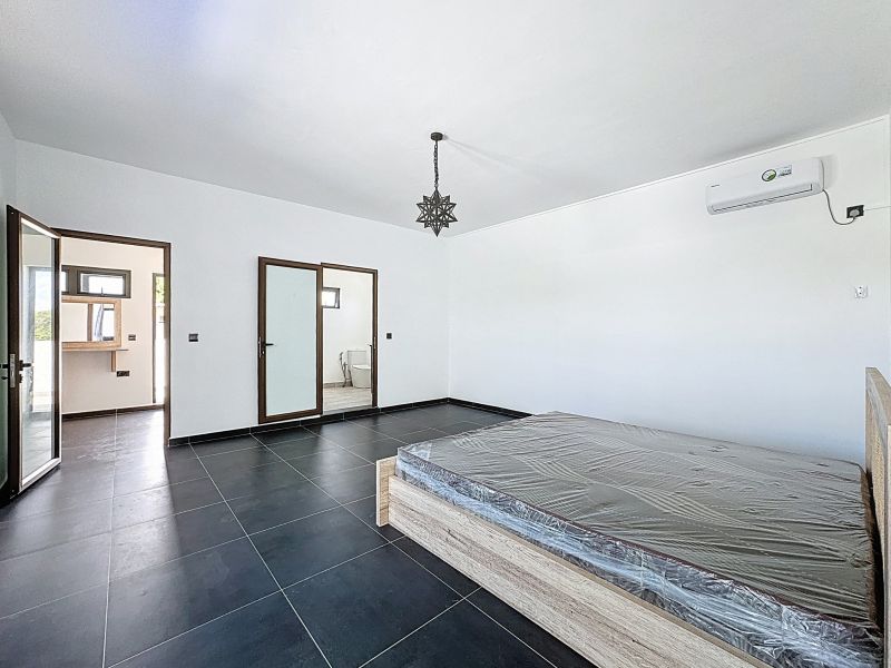 Calodyne House 4 rooms 242.75 m² Rental