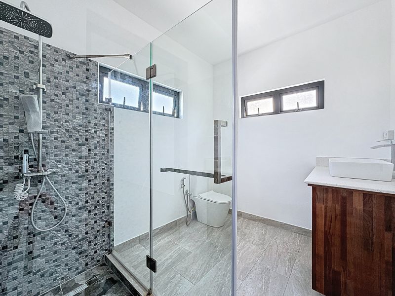 Calodyne House 4 rooms 242.75 m² Rental