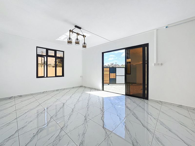 Trou aux Biches Maison 5 pièces 264.7 m² Vente