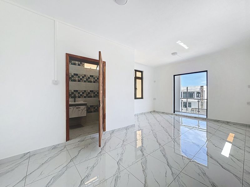 Trou aux Biches Maison 5 pièces 264.7 m² Vente