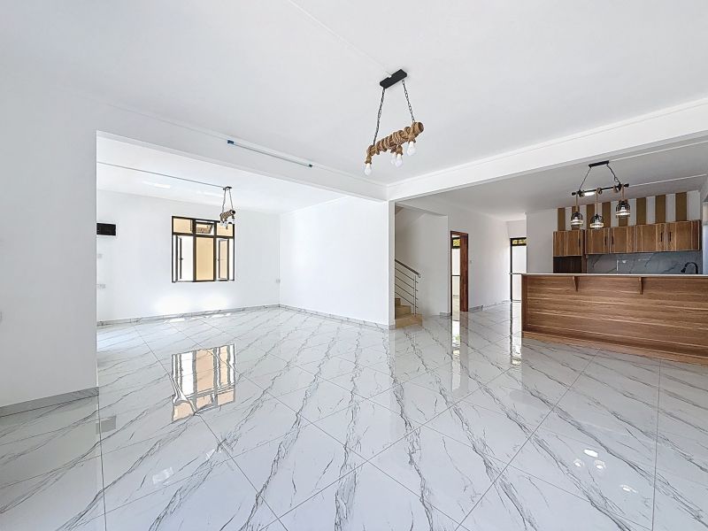 Trou aux Biches Maison 5 pièces 255.4 m² Vente