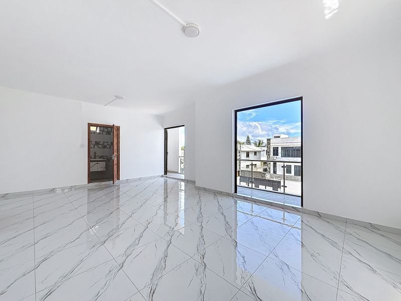 Trou aux Biches Maison 5 pièces 255.4 m² Vente