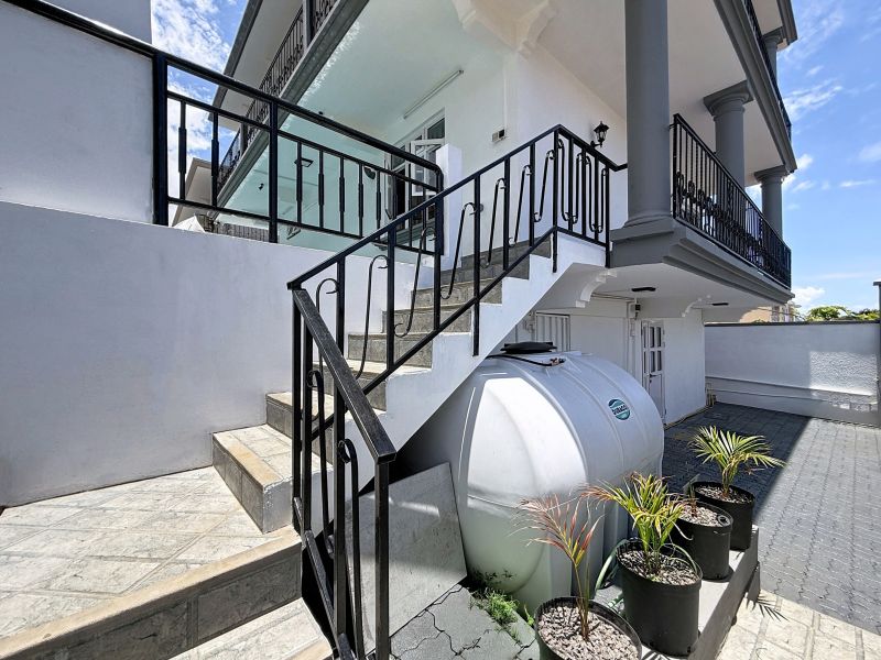 Flic en Flac Maison 5 pièces 198.4 m² Location