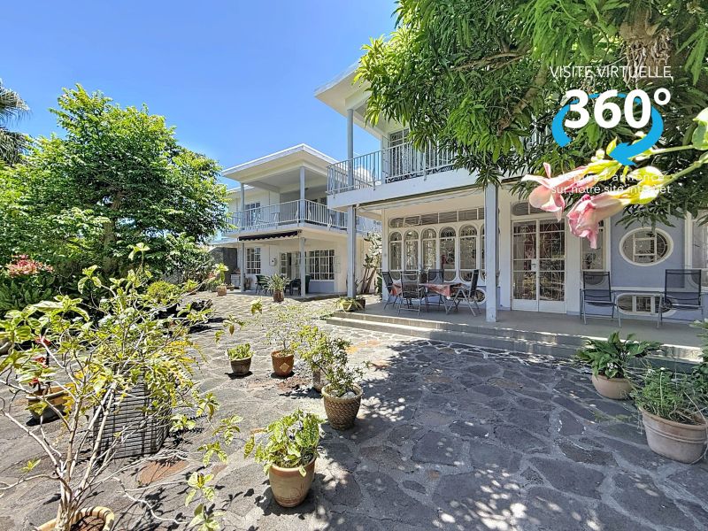 Roches Noires Maison 16 pièces 385 m² Vente