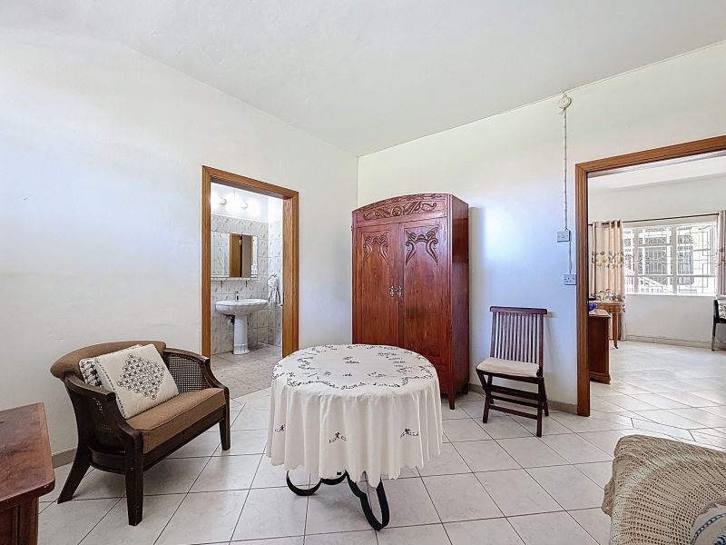 Roches Noires Maison 16 pièces 385 m² Vente