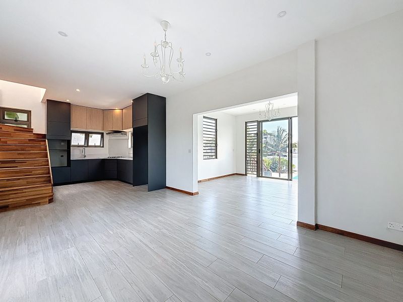 Petit Raffray Maison 6&nbsp;pièces 100&nbsp;m² Vente