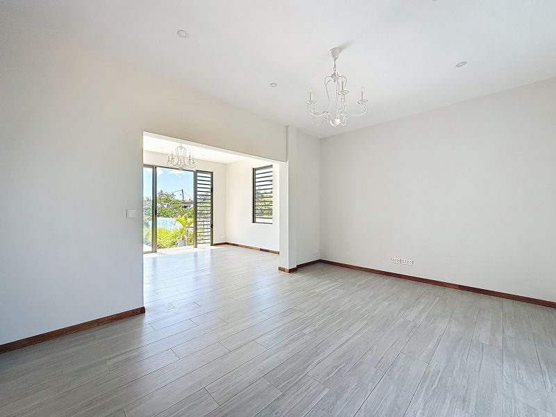 Petit Raffray Maison 6 pièces 100 m² Vente