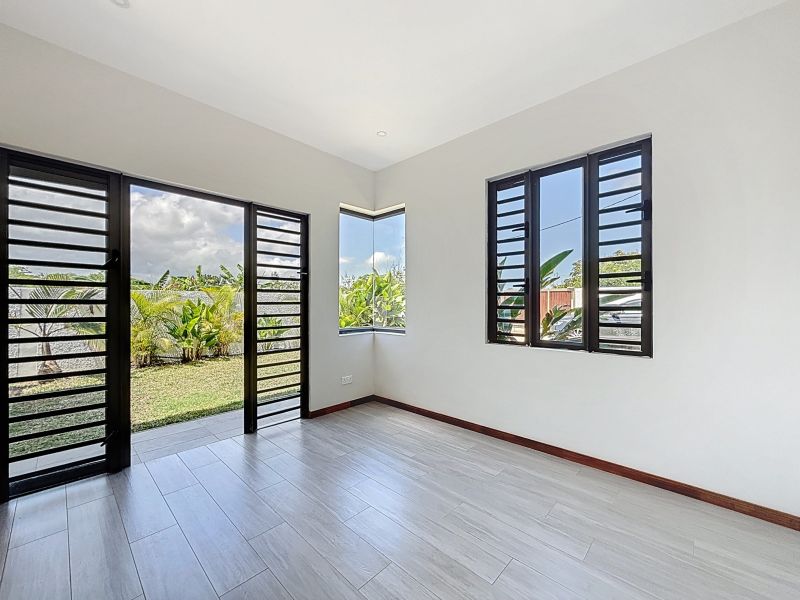 Petit Raffray Maison 6 pièces 100 m² Vente