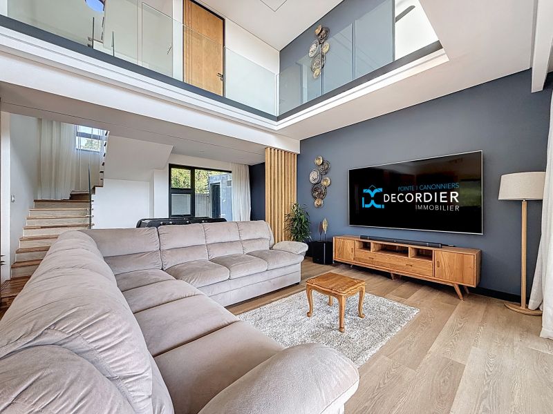 Calodyne House 5 rooms 500 m² Rental