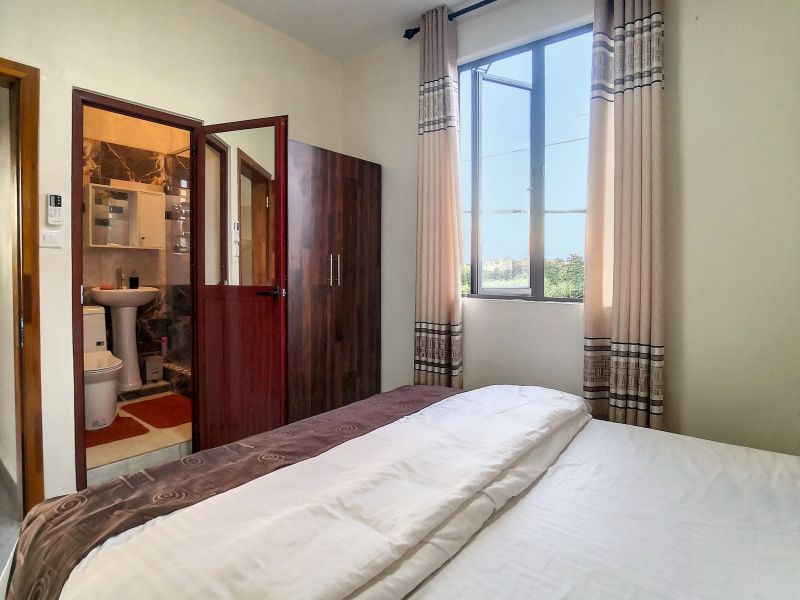 Pereybere Maison 6&nbsp;pièces 200&nbsp;m² Location