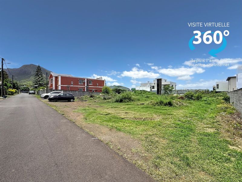 Roches Brunes Terrain 417.6&nbsp;m² Vente