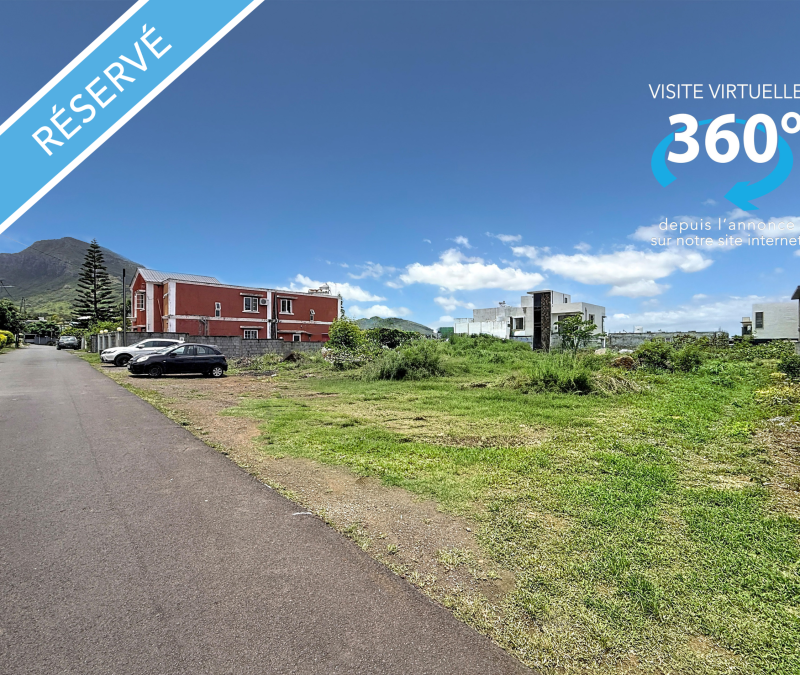 Roches Brunes Terrain 417.6&nbsp;m² Vente